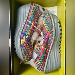 Bernie Mev Lulia Multicolor Woven Comfort Wedge Shoes 37